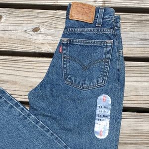 Levi’s High Waisted Slim Fit Jeans
